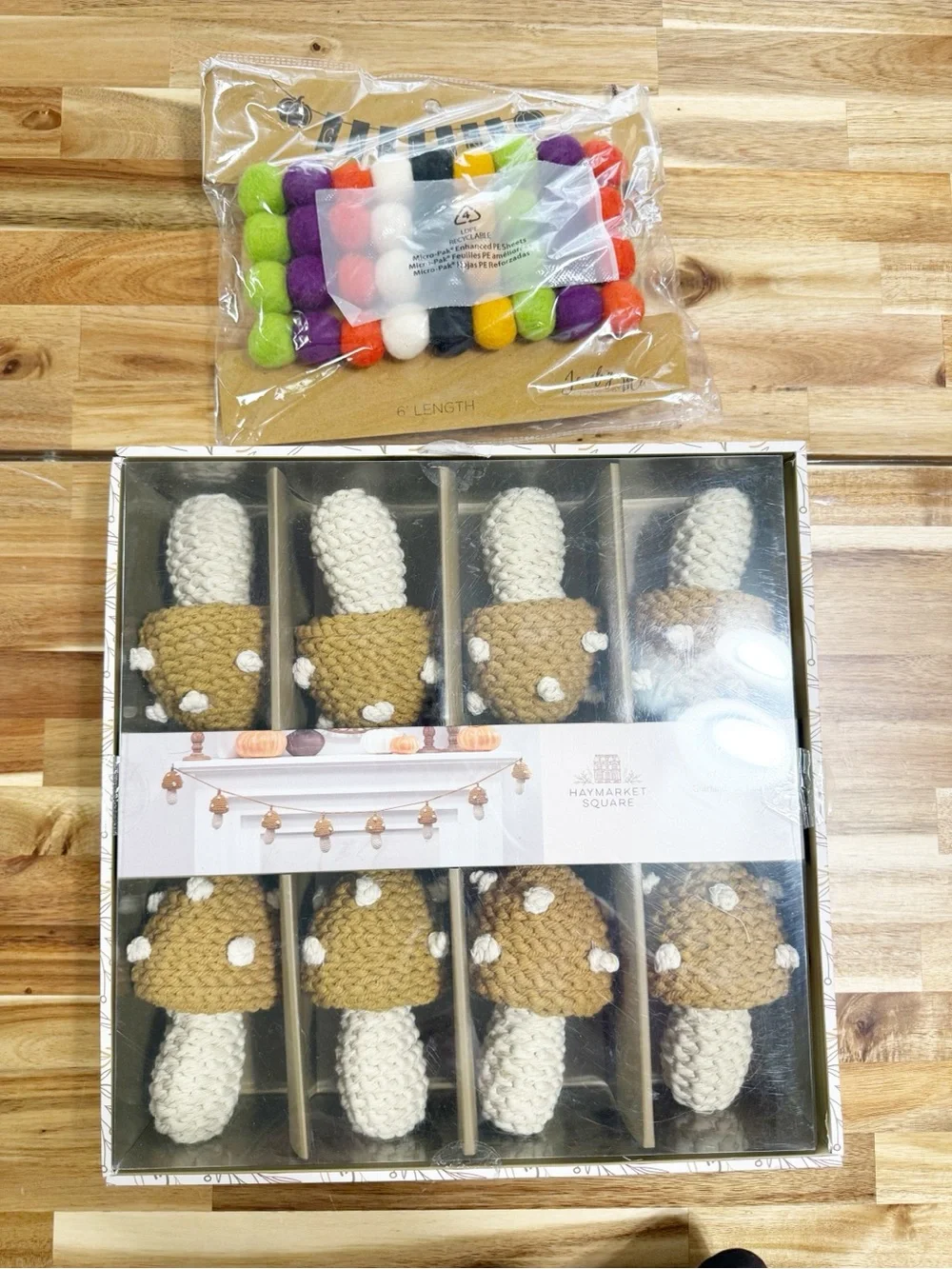 TJ Maxx Marshalls Homegoods Fall Holiday Mushroom Crochet & Felt Balls Set NEW